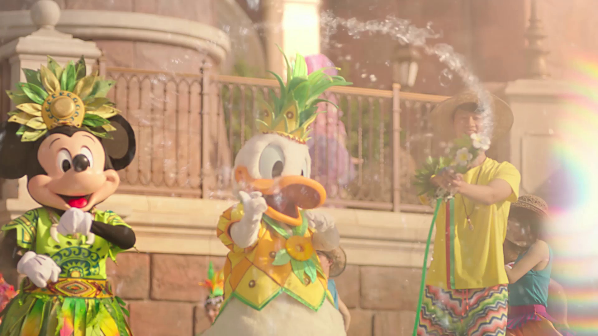 Shanghai Disneyland Resort | Sohosoho Clips