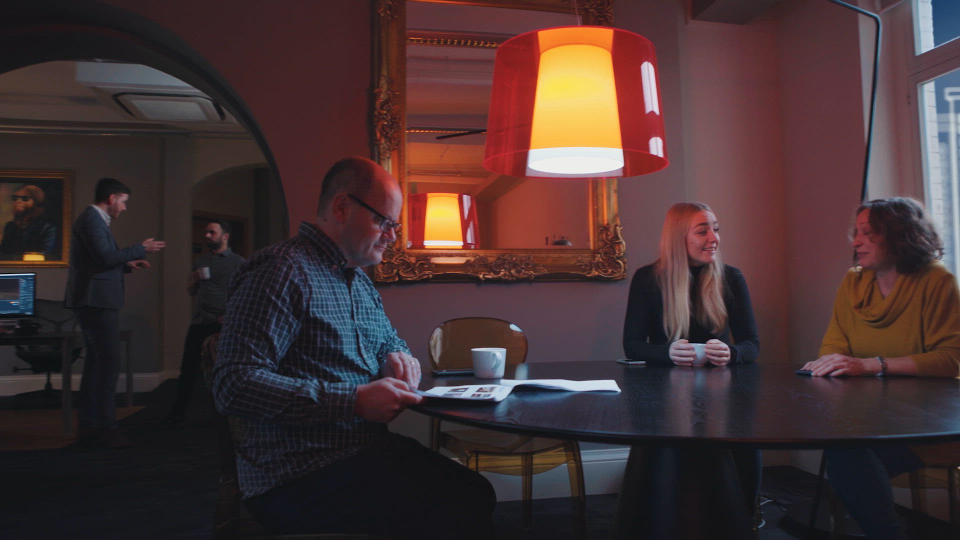 CONTACTS_PAGE_BACKGROUND_VIDEO.mp4 | Sohosoho Clips